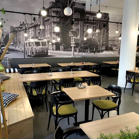 Ap 1 - Apartments 4U Brezinova "Overnight Simply" Hradec Kralove Luaran gambar