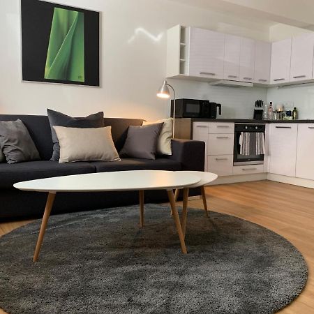 Ap 1 - Apartments 4U Brezinova "Overnight Simply" Hradec Kralove Luaran gambar